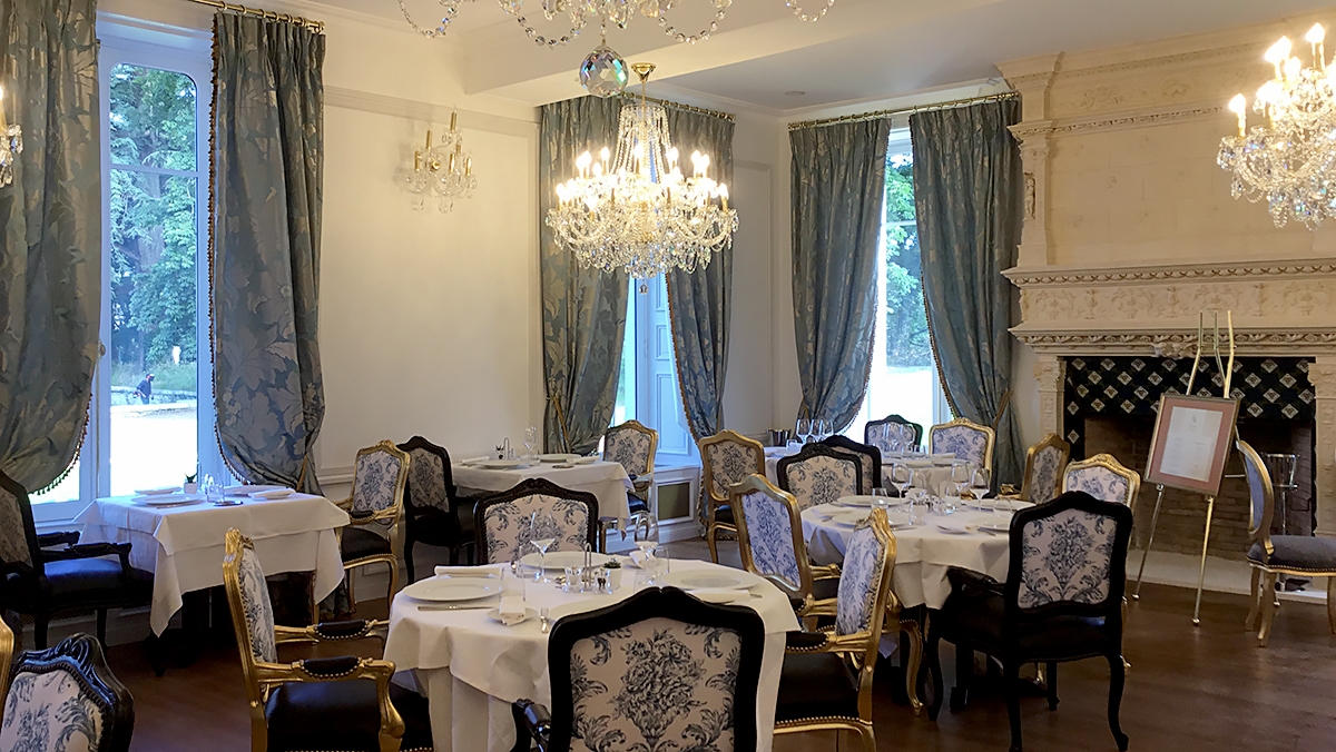 Habillage et Voilage Restaurant Hôtel 5 étoiles - Laurine Déco